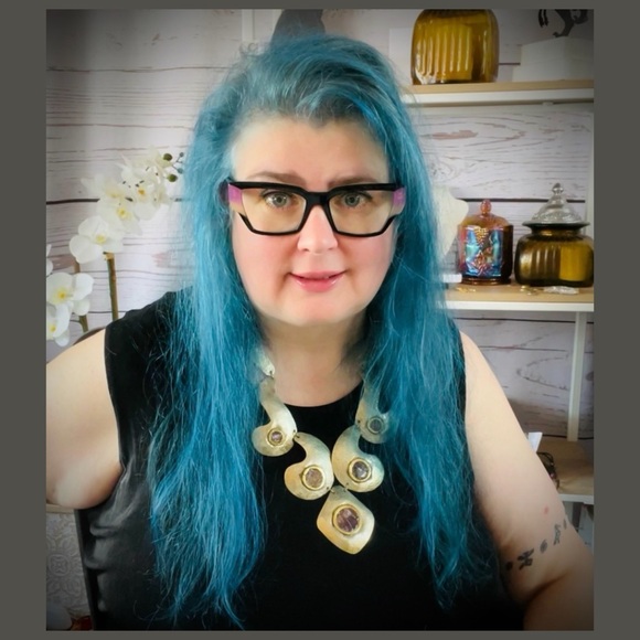 Tispy T-Rex Live Estate Jewelry Show Schedule.  New Shows added weekly - Picture 10 of 10